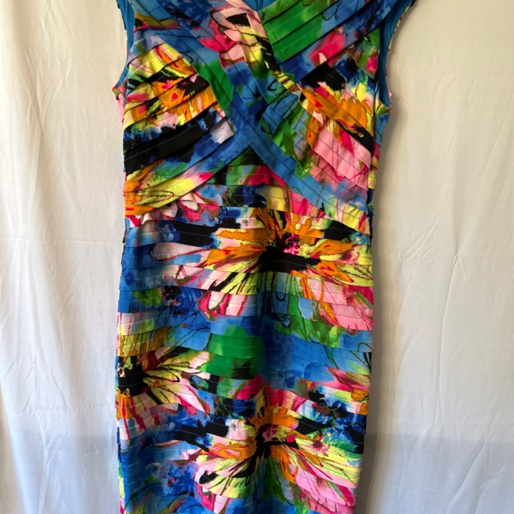 Multi Colored Beautiful Dress - image 2